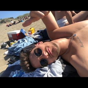 Meet your Posher, Stephen